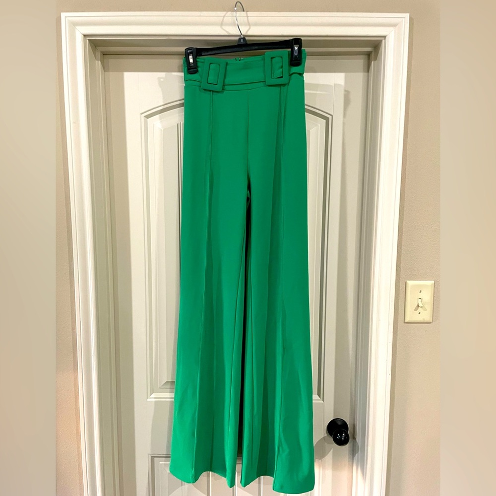 NEW with tags - XS/S Kelly green front seam pants with a 34 inch inseam